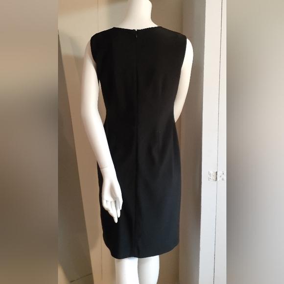 Stylish Striped Bodycon dress - Picture 3 of 6